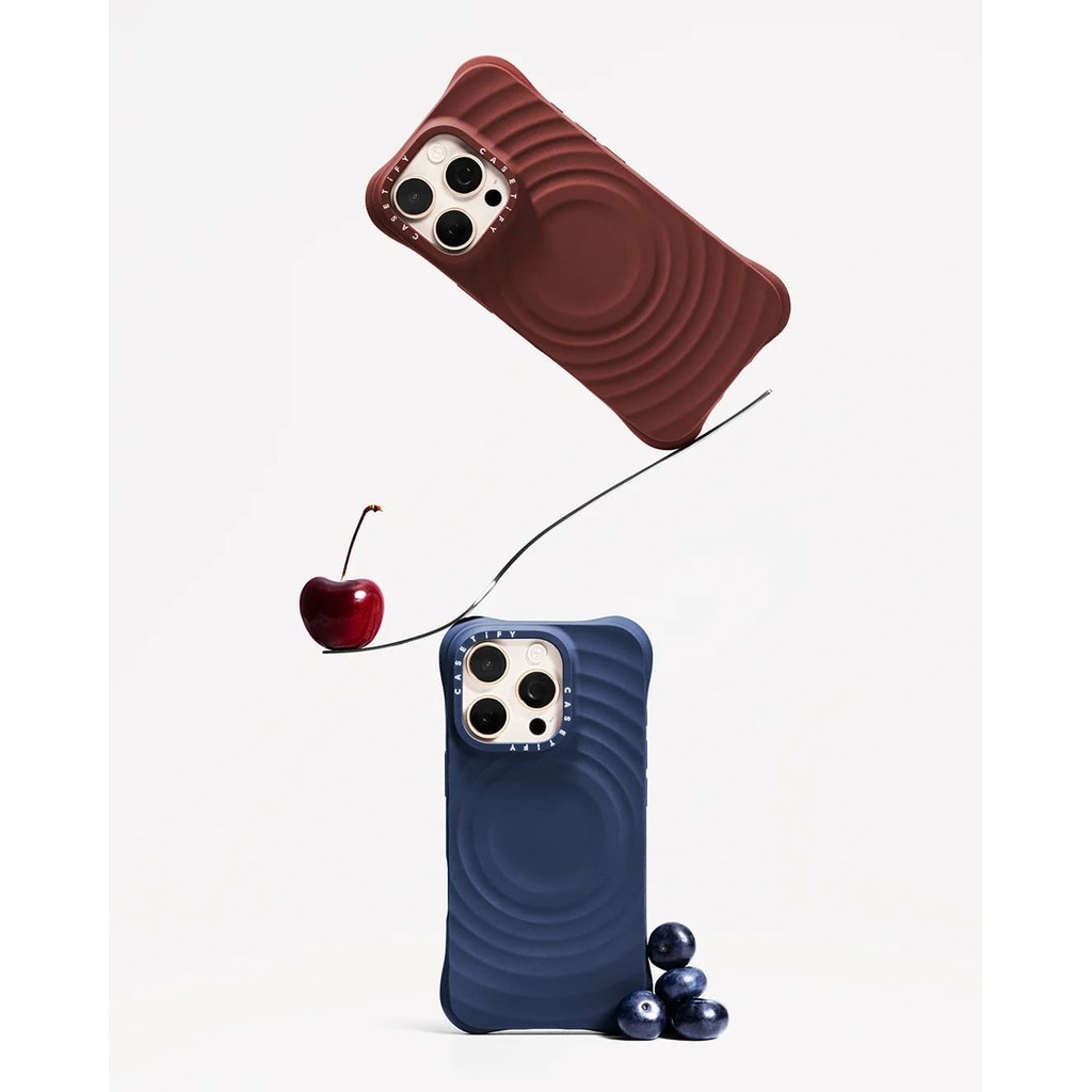 Ốp lưng Ripple - Navy Blue & Dark Cherry Bl Essentials của CASECASETM Ốp Hút Từ Tính Cho iPhone 16 / 15 / 14 Pro Max Cao Cấp Cảm Ứng Mềm Chống Trơn Trượt Silicon Bảo Vệ Thả Kết Cấu
