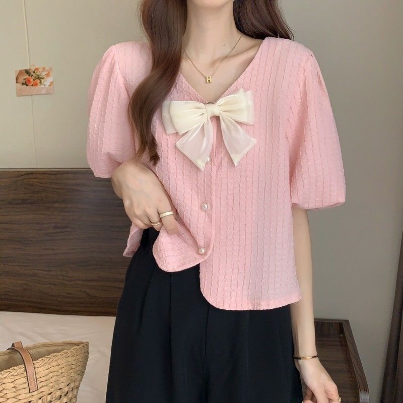 Áo sơ mi cổ chữ V dành cho nữ mùa hè 2025 phong cách mới thời trang Pháp giản dị nơ ngắn tay áo voan dành cho nữ