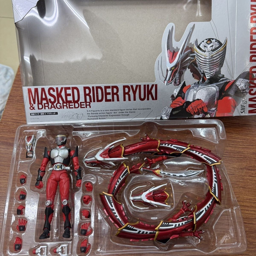 KO SHF Thương hiệu mới SHF Kamen Rider Ryuki Wataru Dragon Hợp đồng Quái vật Triệu huy Quái vật