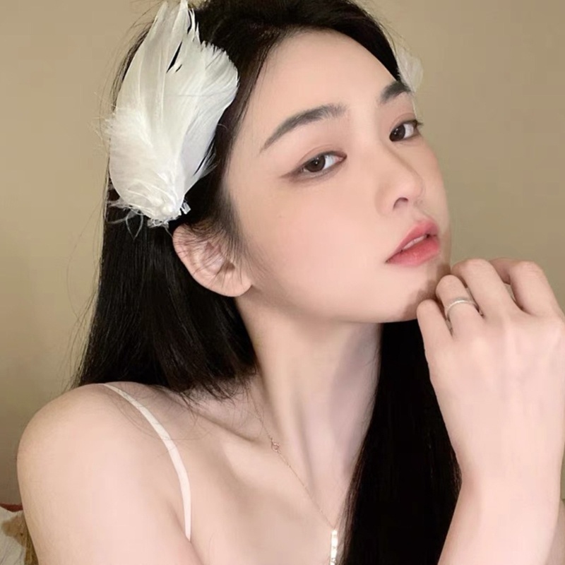Lovely Hair Clip White Feather Design Hair Barrettes Side Ballet Hair Clip