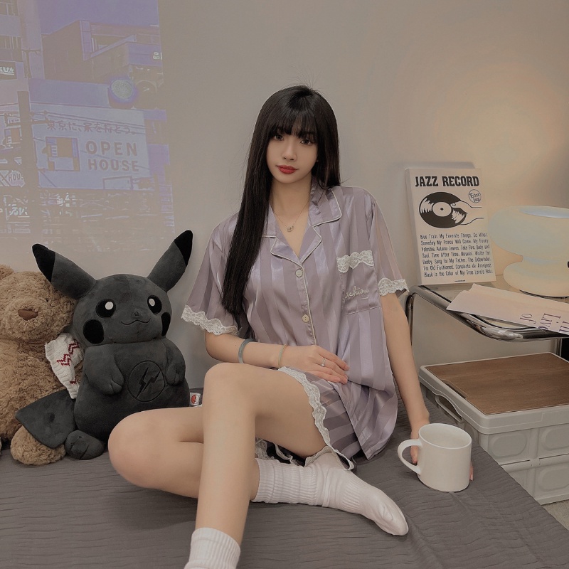 Bộ Đồ Ngủ Tay Ngắn Chất Lụa Lạnh Mỏng Họa Tiết Kẻ Sọc Dễ Thương Thời Trang Mùa Hè Cho Nam Và Nữ Lff0819