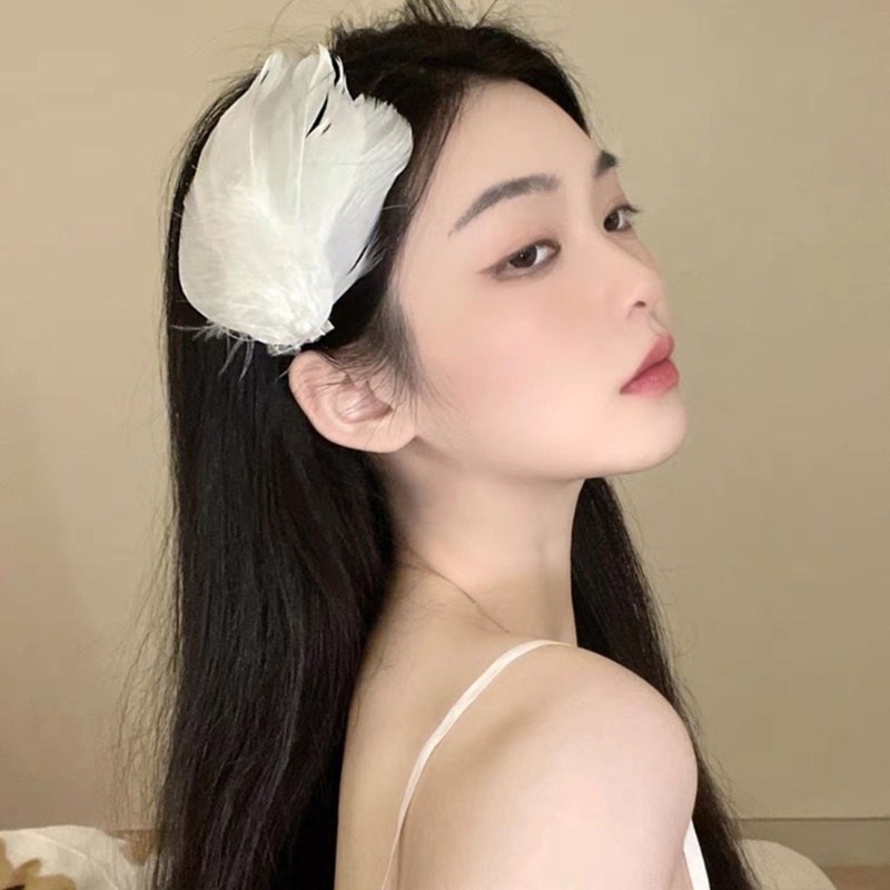 Lovely Hair Clip White Feather Design Hair Barrettes Side Ballet Hair Clip