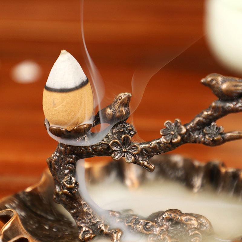 Đế đốt trầm hương hình cành hoa mận độc đáo, Thác khói, phong thủy, đế đỡ nụ trầm thác khói