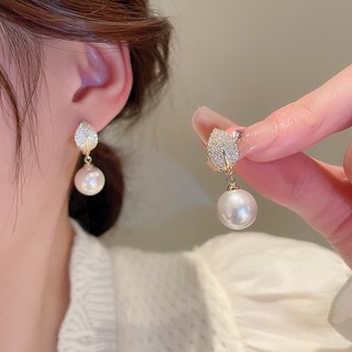 Bạc 925 Kim Zircon Lá Ngọc Trai Bông Tai Thời Trang Hàn Quốc Ánh Sáng Thiết Kế Sang Trọng Bông Tai Niche Tính Khí Bông Tai Nữ Không Gây Dị Ứng