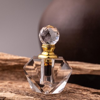 Tinh Dầu Trầm Hương Cao Cấp - Lưu hương 12h -Dung tích 1ml - Trầm Hương Yên Lộc (Mua một, tặng một hộp nhung)
