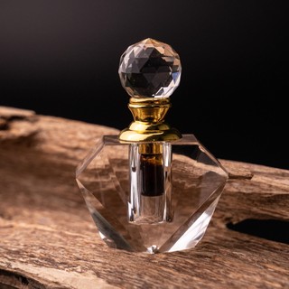Tinh Dầu Trầm Hương Cao Cấp - Lưu hương 12h -Dung tích 1ml - Trầm Hương Yên Lộc (Mua một, tặng một hộp nhung)