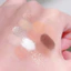 Bảng Phấn Mắt Kiêm Phấn Má Hồng Bắt Sáng Và Tạo Khối Đa Năng Phong Cách Hàn Quốc