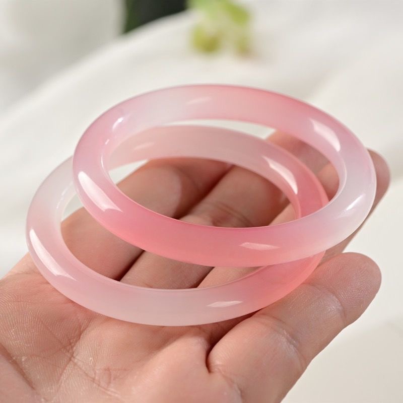 Vòng Tay Thạch Anh Hồng Ngọc Bích Tự Nhiên Mặt Tròn Dễ Phối Đồ Cho Nữ