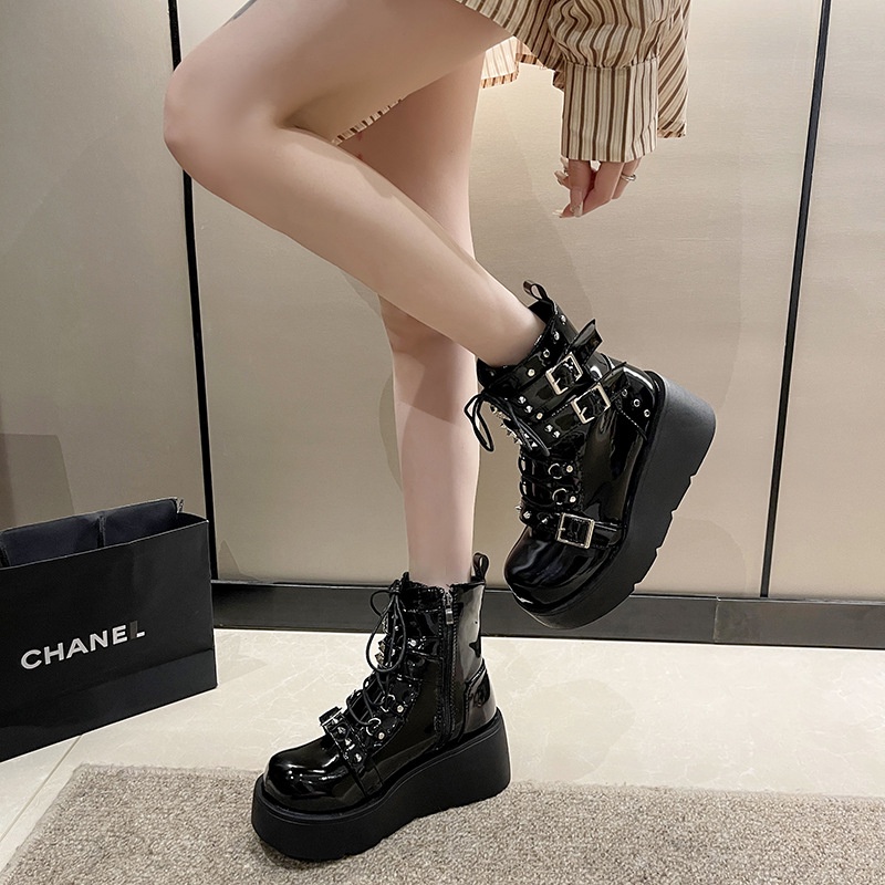 Nêm Gót Hiệp Sĩ Giày Nữ 2023 Phong Cách Mới Châu Âu Mỹ Punk Phong Cách Đẹp Trai Đế Dày Đinh Tán Ống Ngắn Nữ Giày Bốt