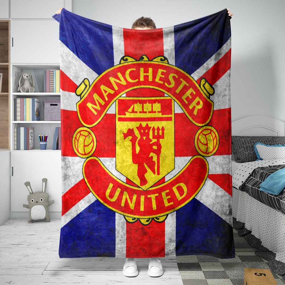 Chăn Flannel In Logo Manchester United FC Dùng Làm Quà Tặng Tốt Nhất