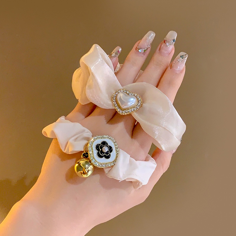 Dây buộc tóc scrunchy Hàn Quốc với hạt ngọc trai cao cấp