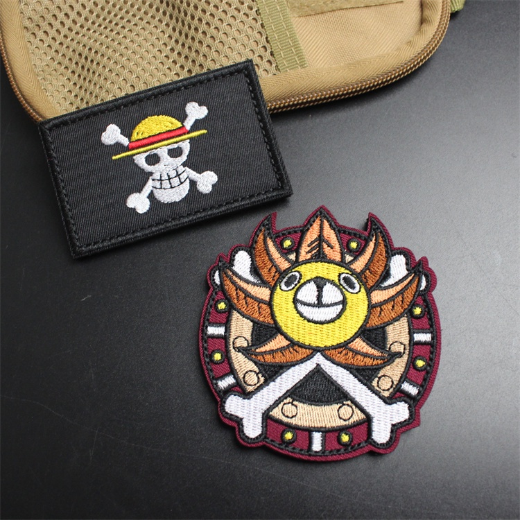 Anime One Piece Huy Hiệu Hoạt Hình Series Thêu Huy Hiệu Velcro Luffy Miếng Dán Ba Lô Miếng Dán Huy Hiệu