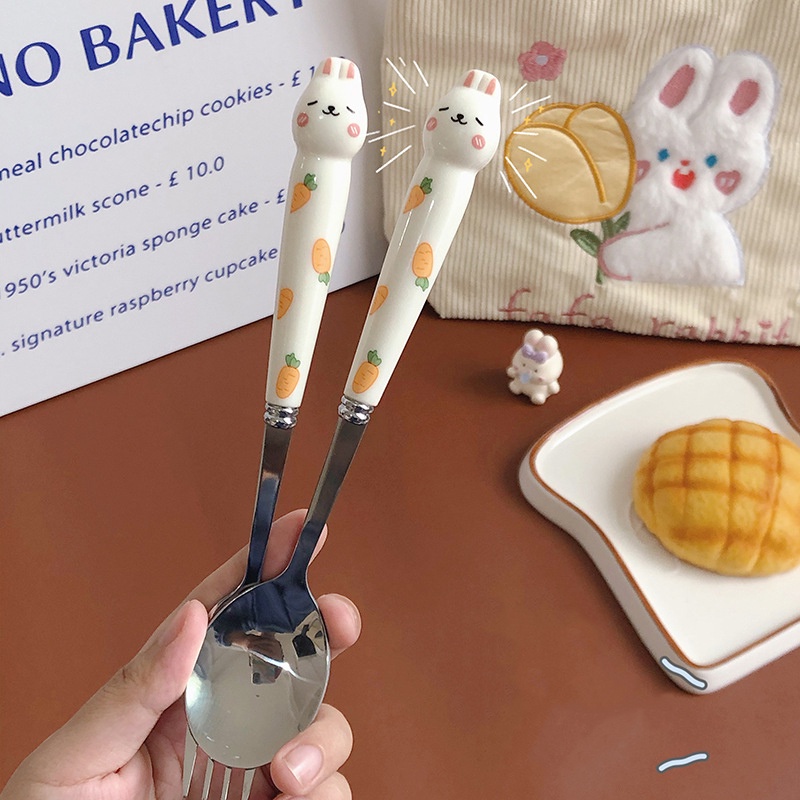 Bộ 3 Món Thìa Đũa Nĩa Inox Hình Thỏ Cà Rốt Cute - Bộ Đồ Ăn Cá Nhân Rabbit Dễ Thương Kèm Hộp Văn Phòng Cho Bé