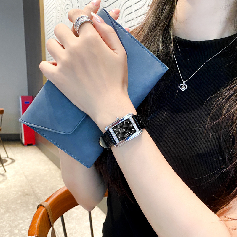 Đồng hồ nữ cổ điển nhẹ nhàng sang trọng kim cương đơn giản khí chất cổ điển đồng hồ thích hợp thắt lưng thạch anh
