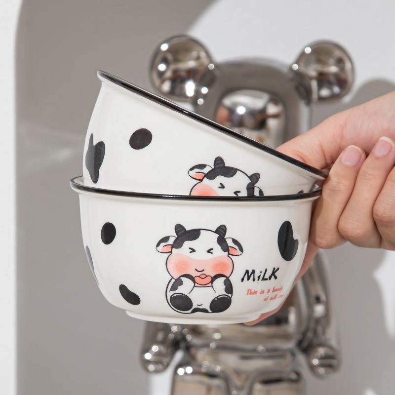 Set Bát Ăn Cơm Bằng Sứ Hình Con Bò Sữa Cute - Chén Ăn Cơm Ngon Miệng Cho Bé Hoạt Hình Dễ Thương Kèm Thìa