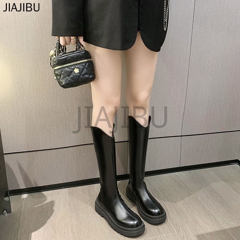 Size 35-42 Giày Bốt Đế Bệt Màu Đen Sành Điệu Giày Nữ Cỡ Lớn Giày Cao Bồi Mũi Tròn Chống Trượt Giày Bốt Da Cao Gót Màu Trắng Phong Cách Anh Quốc Giày Bốt Chelsea Gót Vuông Phong Cách Cổ Điển Giày Bốt Xe Máy Kaki Có Khóa Kéo Punk Cowboy Boots Cosplay Boots