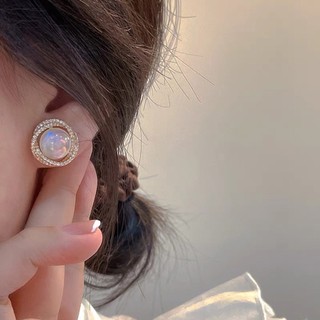 Bông Tai Đính Ngọc Trai Sang Trọng Phong Cách retro
