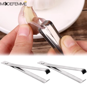 Dụng Cụ Bóc Vỏ Tỏi Nhanh Chóng Bằng Thép Không Gỉ