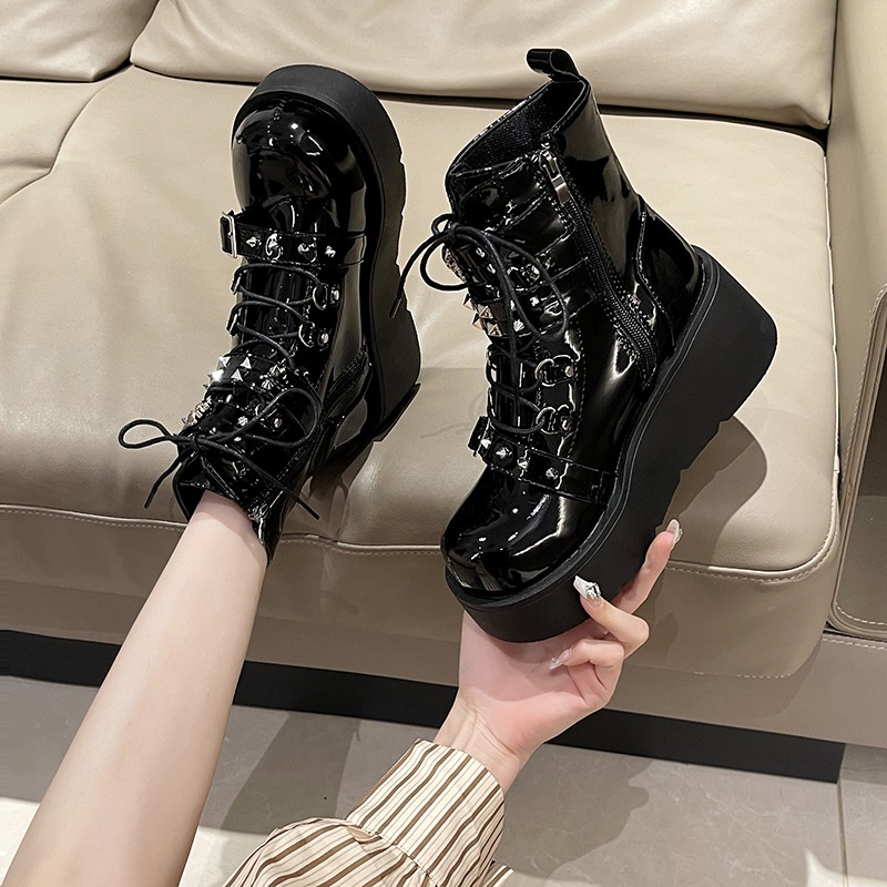 Nêm Gót Hiệp Sĩ Giày Nữ 2023 Phong Cách Mới Châu Âu Mỹ Punk Phong Cách Đẹp Trai Đế Dày Đinh Tán Ống Ngắn Nữ Giày Bốt