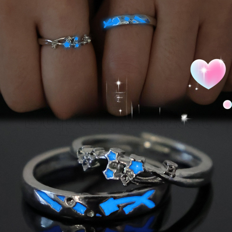 Engagement Ring, adjustable by Warm Station