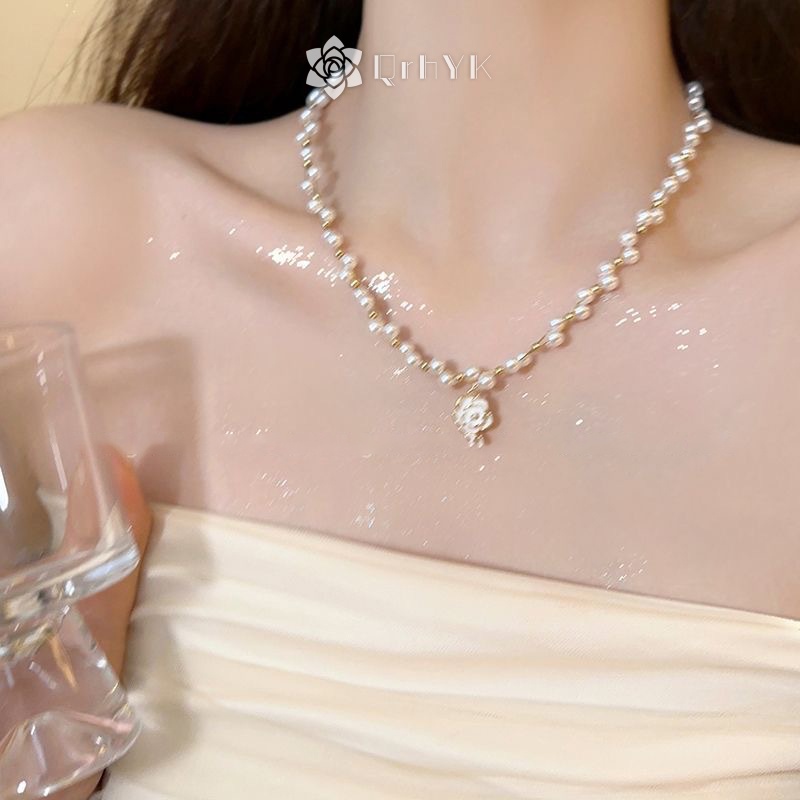 Vòng cổ qrhyk Mặt Hoa Trà Đính Ngọc Trai Thanh Lịch Cho Nữ Mới