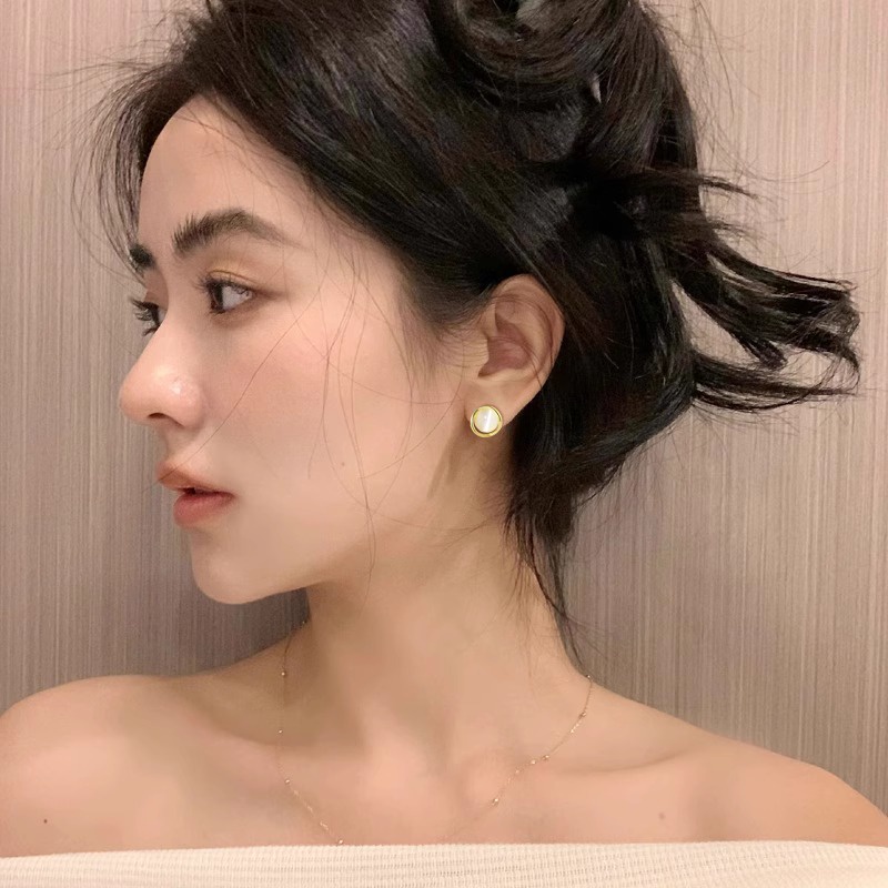 Bông Tai Mắt Mèo Hàn Quốc Tinh Tế Sang Trọng