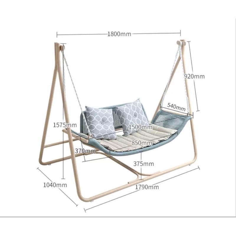 Xích đu cánh én HEALHOMES mây nhựa cao cấp trang trí sân vườn quán cafe sang trọng