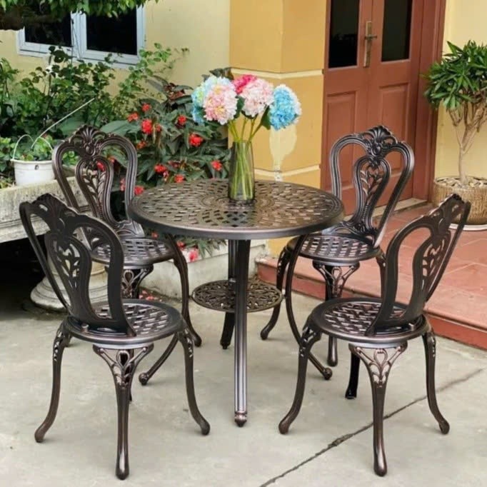 Bàn ghế Nhôm đúc Nhập khẩu Họa tiết sang trọng Bàn ghế sân vườn Bàn ghế ngoài trời BH 2 năm - HP04