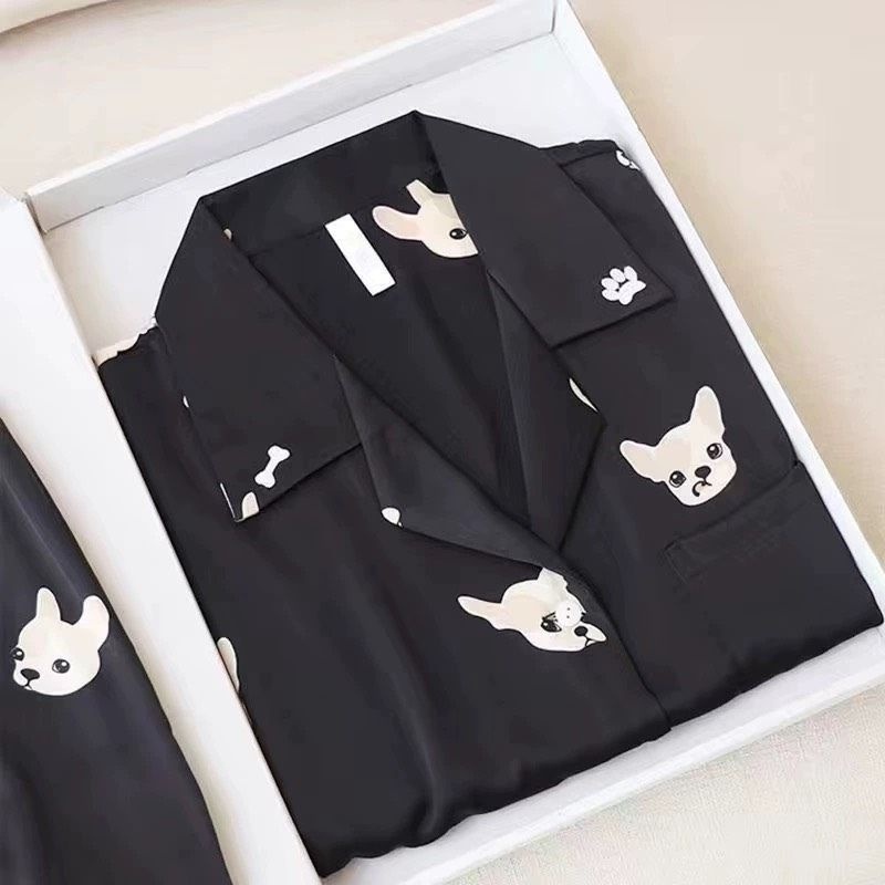 Bộ Đồ Ngủ Vải Lụa Satin Màu Xanh Dương In Hình Chú Chó Sang Trọng Cho Nữ