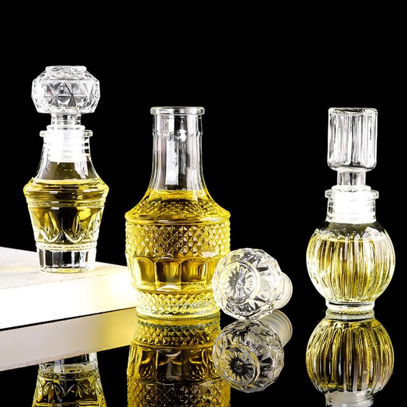 Cminyp 1 Chiếc Nhỏ Rỗng Tinh Thần Whisky Chai Rượu 50ml Mini Thủy Tinh Rượu Chai Có Nắp Vít Bình Whisky Vinh Quang