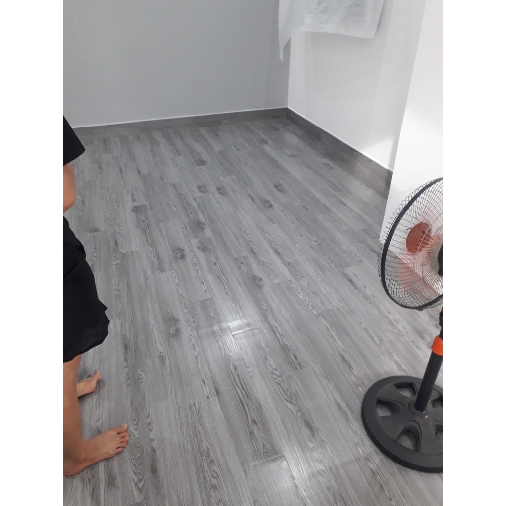 [FREESHIP] - Miếng nhựa lót sàn giả vân gỗ sang trọng, có keo sẵn dễ dán, giá rẻ