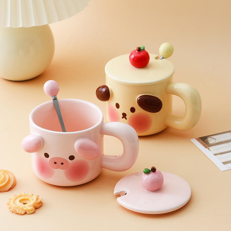 Cốc Sứ Uống Nước, Cà Phê Hình Chú Cún Đội Táo Và Heo Đội Đào Cute Dễ Thương Kèm Muỗng Và Nắp Đậy Dùng Làm Quà Tặng