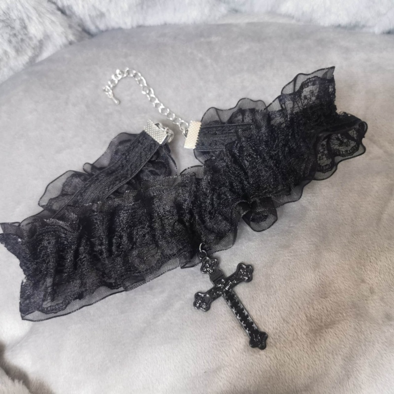 Vòng Cổ choker Ren Hai Lớp Mặt Chữ king / crucifix Màu Trắng Đen