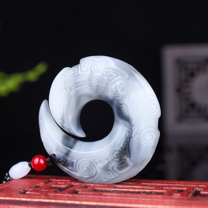 Mặt Dây Chuyền Hình Rồng Đính Đá sapphire Xanh Lam Trắng Dễ Phối Đồ Cho Nam Và Nữ