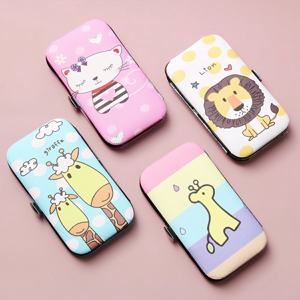 Bộ Bấm Móng Tay 7 Món Hộp Họa Tiết Động Vật Cute