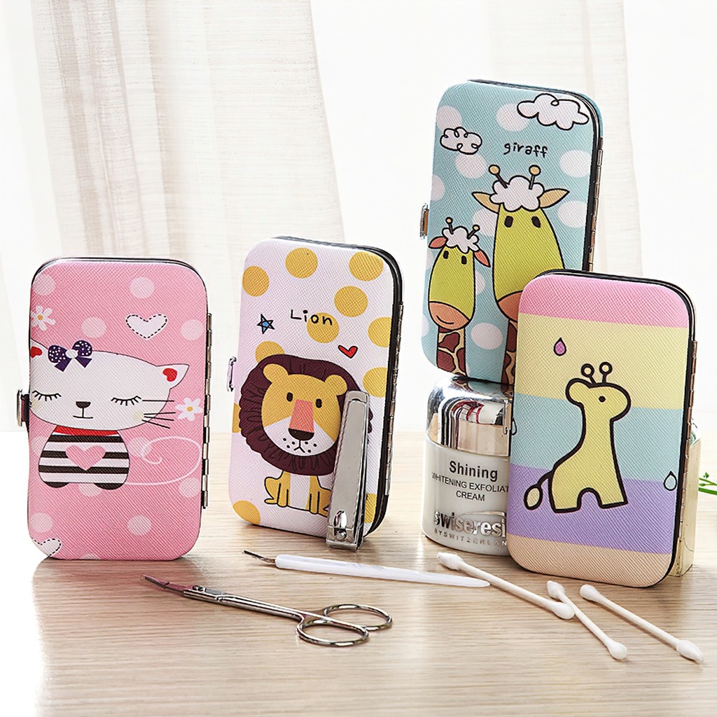 Bộ Bấm Móng Tay 7 Món Hộp Họa Tiết Động Vật Cute