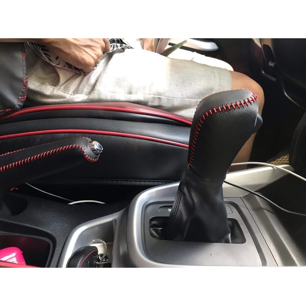 Bọc cần số & phanh tay xe Suzuki Ertiga, Swift, XL7 (AT) da bò nhập khẩu, khâu thủ công