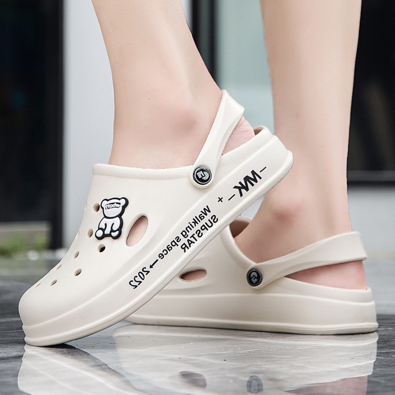 Dép sandal thiết kế đục lỗ họa tiết hoạt hình thời trang mùa hè cho nam và nữ
