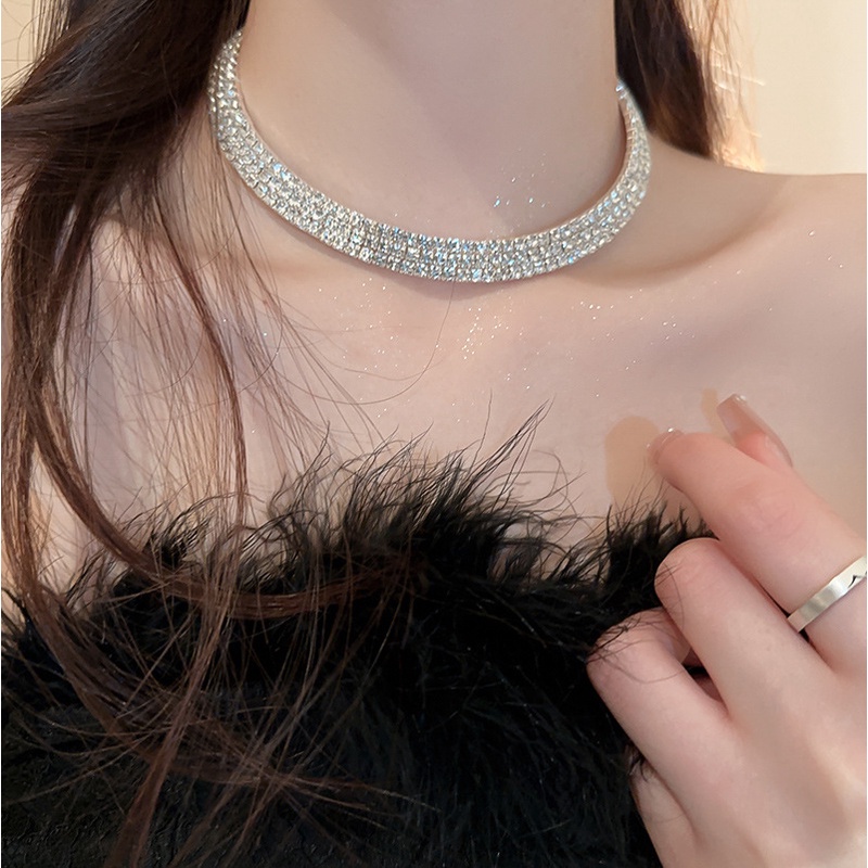 Vòng cổ pháp cổ điển nhẹ nhàng, kim cương niche cao cấp, hợp thời trang