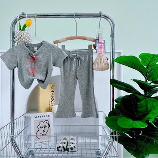 S08 [XẢ KHO]- Set áo thun quần loe bé gái đáng yêu - Size 8-35Kg