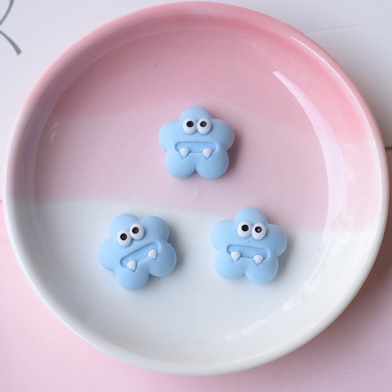 Khóa giày lỗ quái vật nhỏ dễ thương Khóa giày Busch Khóa giày Khóa giày Lỗ hoa Khóa giày Zhibixing crocs Khóa giày Nhãn dán tủ lạnh Phụ kiện Vỏ điện thoại Mũ đội đầu Bông tai Chất liệu Trang trí xe hơi Phụ kiện DIY vui nhộn Khóa giày có thể tháo rời ins G