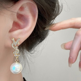 Khuyên Tai Hình Chữ Cái Đính Ngọc Trai Thời Trang Dành Cho Nữ