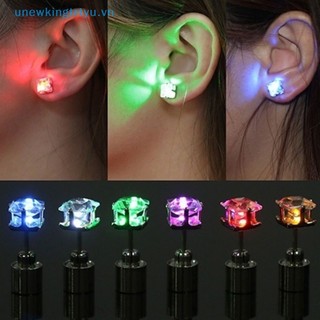 Unewtyu 1 Khuyên Tai Hình Vương Miện Có Đèn led Phát Sáng