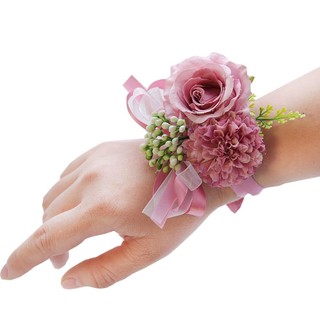 Hoa cổ tay cho cô dâu xinh xắn từ hoa lụa và satin CEVERIA
