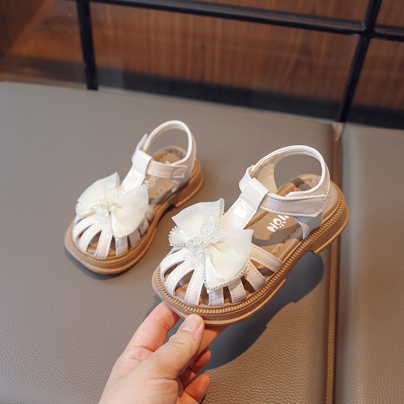 sandal bé gái dép rọ tập đi cho bé êm chân nơ gấu đính đá sáng QCCC có hộp cho bé từ 2 tuổi 7330 ( ảnh thật )
