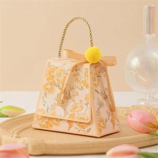 Hộp Đựng Kẹo / Sô Cô La Có Tay Cầm Dùng Làm Quà Tặng Sinh Nhật / Tiệc Cưới