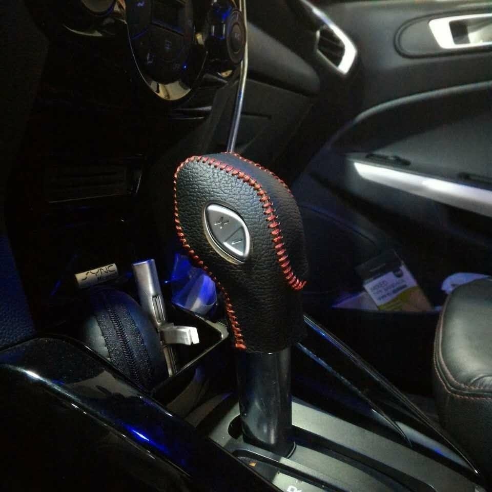 Bọc da cần số và phanh tay xe Ford Ecosport, Forcus, Fiesta (AT) da bò nhập khẩu, khâu thủ công