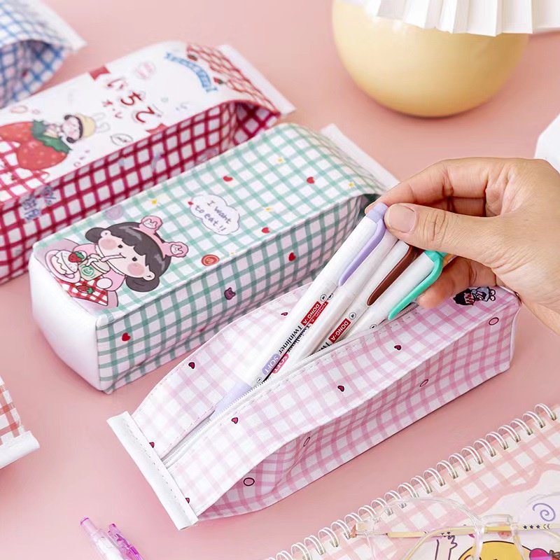 Hộp bút sữa hình cô gái dễ thương xinh xắn nhiều màu sắc