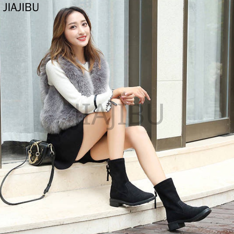 Size 35-43 Giày Bốt Chelsea Màu Đen Phong Cách Anh Giày Nữ Cỡ Lớn 42 Giày Bốt Mùa Đông Ấm Áp Suede Biker Boots Korean Fashion Platform Ankle Boots Casual Zipper Rider Boots Giày Bốt Ngắn Mũi Tròn Chống Trượt Cosplay Khởi Động Giày Bốt Nữ Phong Cách Preppy
