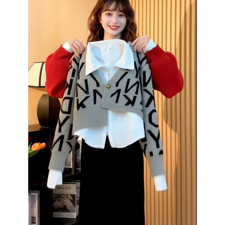 🎀48 giờ gửi🎀Áo Khoác Cardigan Giả 2 mảnh Cổ Chữ v Giả Hai Lớp Thời Trang Mùa Thuần Khiết 2024 Cao Cấp Dành Cho Bạn Nữ set váy nữ đồ nữ áo len nữ